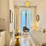 Petit Apartment