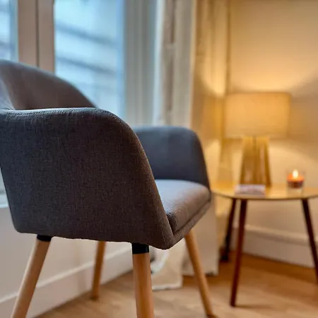 Apartment Petit Paris